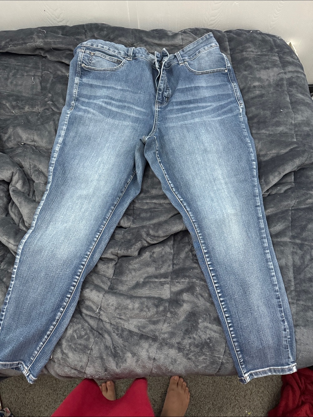 Maurices Women's Faded Light Blue Skinny Jeans
